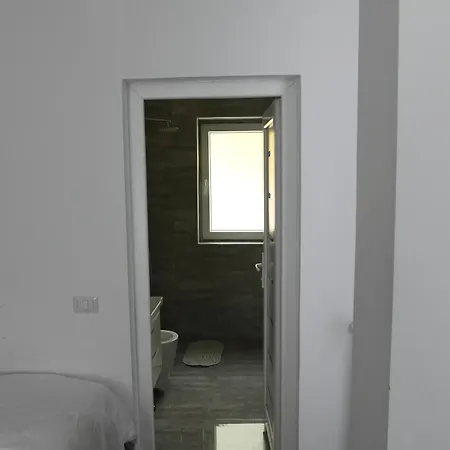 מלון Two Brothers B A&s Bar & Restaurant ולבונה