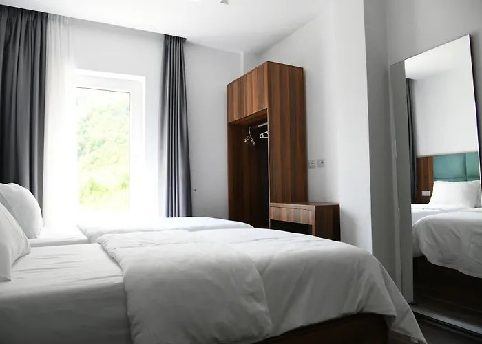 Two Brothers B A&s Bar & Restaurant