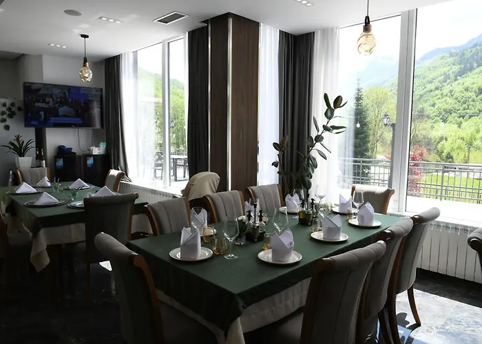 Two Brothers B A&s Bar & Restaurant Βαλμπόνα