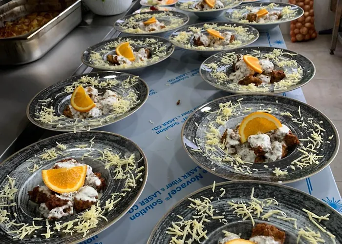 Two Brothers B A&s Bar & Restaurant Ξενοδοχείο *